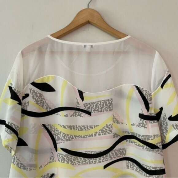 Guess Chiffon Blouse Top- Size XL (bin 1L) - Picture 4 of 5